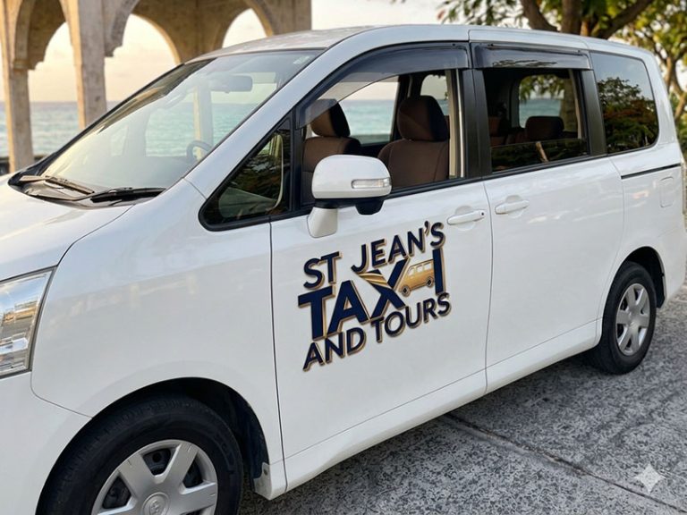 7 seater air condition mini van with sun roof